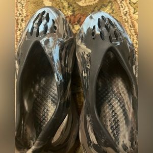 Yeezy foam runner MX cynder